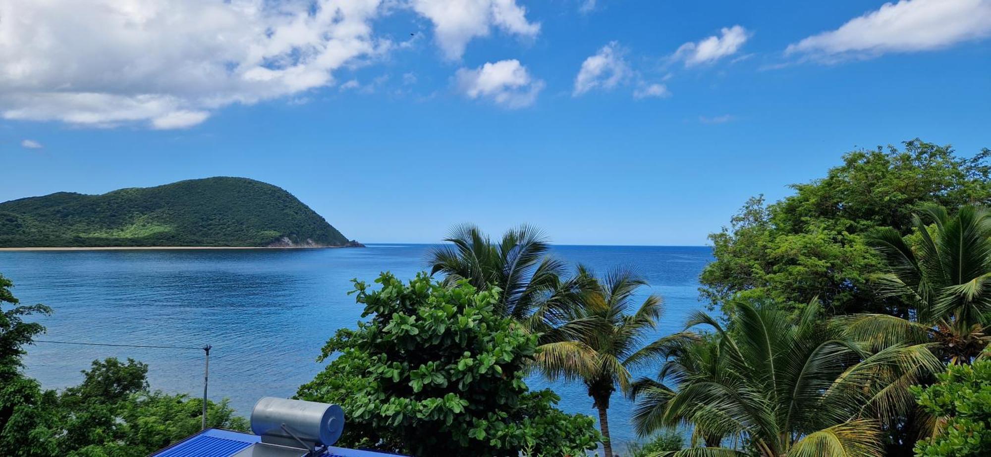 La Belle Vue - Grand Studio Vues Mer Et Acces Plages Deshaies Exterior photo